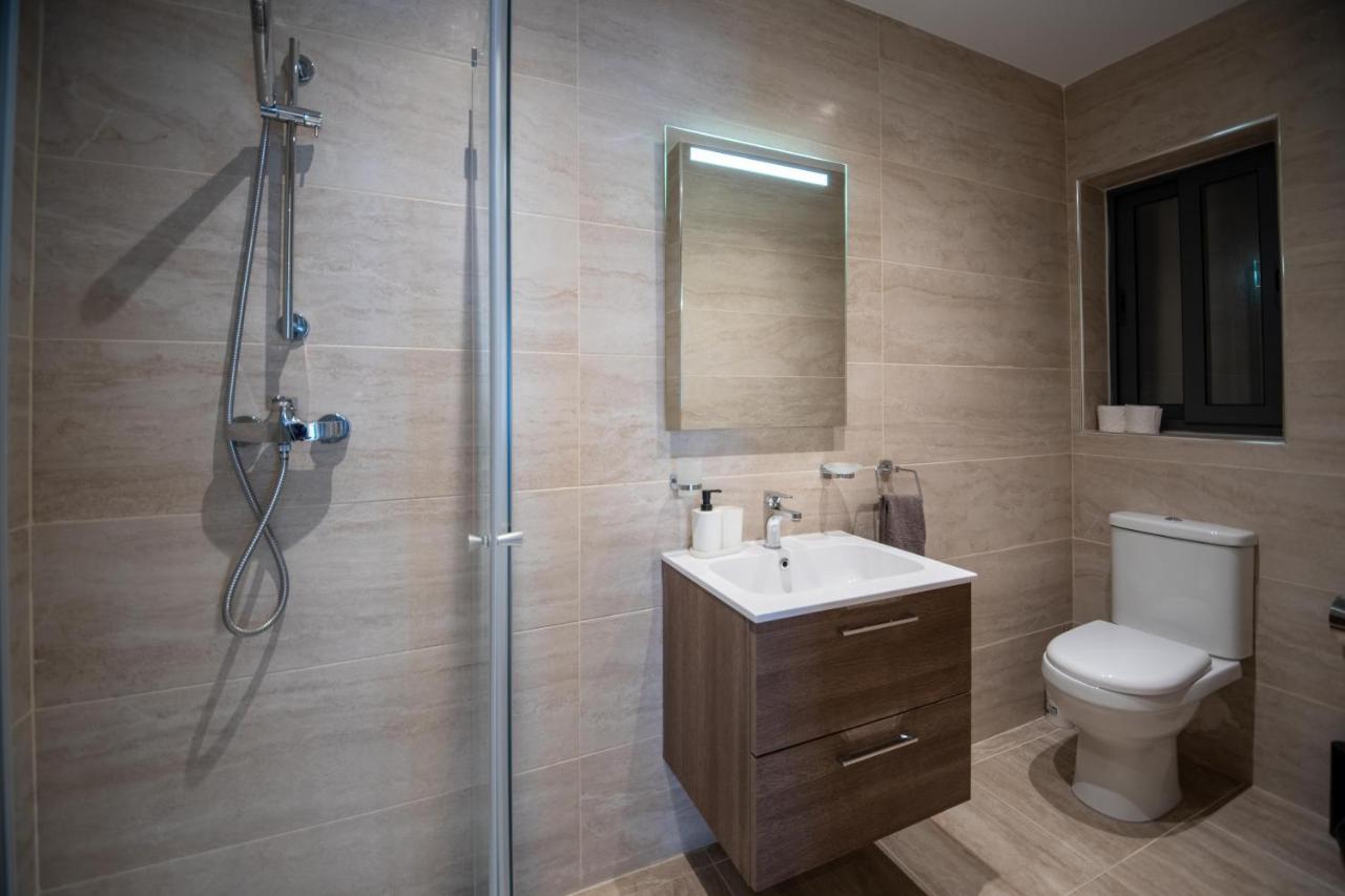 Seaside Luxury Apartment St. Paul's Bay Exterior foto