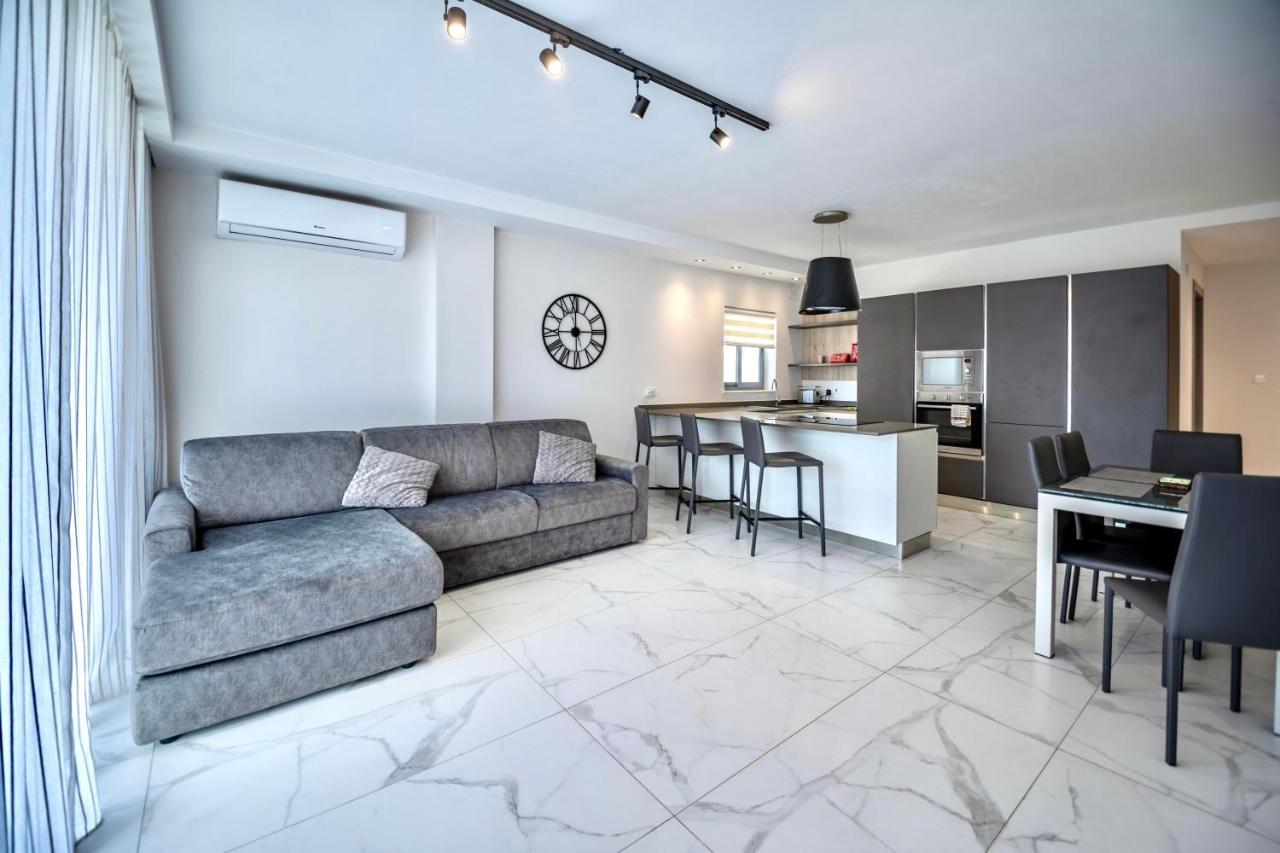 Seaside Luxury Apartment St. Paul's Bay Exterior foto